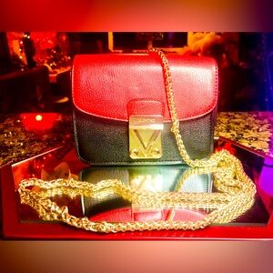 Vintage Mario Valentino Spa Valentino Black & Red Chain Strap Holiday Purse